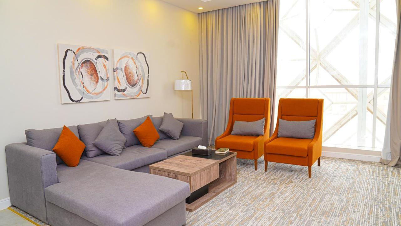 Clowzer Hotel Appartments リヤード エクステリア 写真